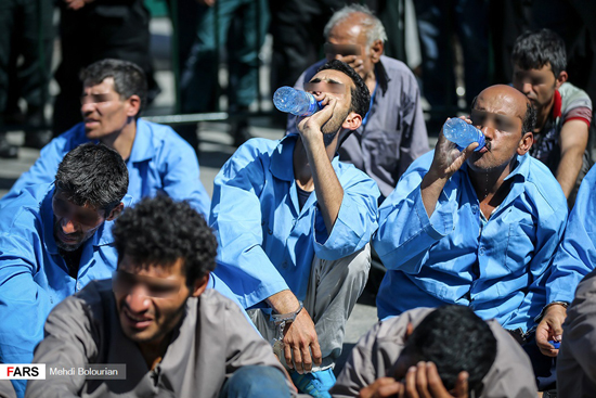 دستگیری اراذل و اوباش در میدان امام حسین