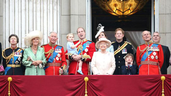 ملکه الیزابت رکورد زد