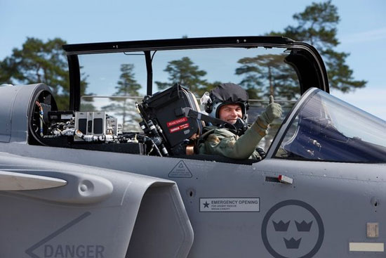 اوج‌گیری جنگنده جدید سوئدی‌ها در آسمان