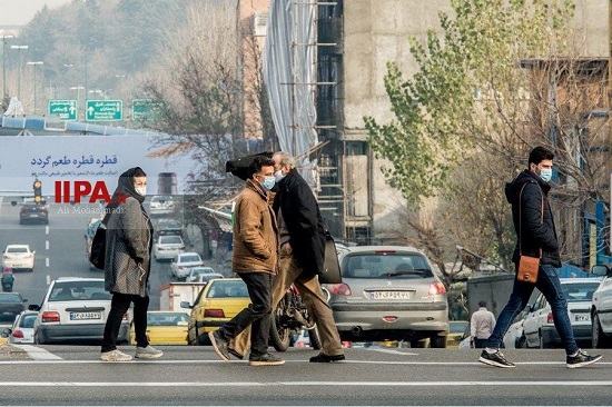 قاب‌هایی از غرق شدنِ تهران در آلودگی