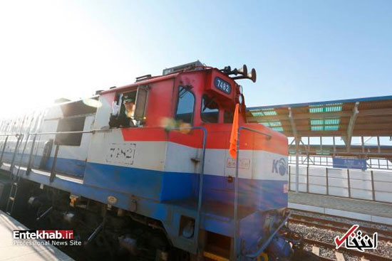 ورود اولین قطار مسافربری کره‌جنوبی به کره‌شمالی