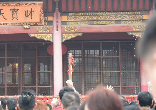 رسم عجیب چینی ها در معبد بودا +عکس
