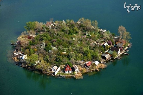 دریاچه تماشایی کاویکسوز در مجارستان