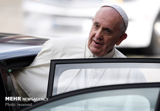 پاپ از سیاست‌های ضد مهاجرتی ترامپ انتقاد کرد