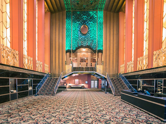 زیباترین سالن‌های سینمای جهان +عکس