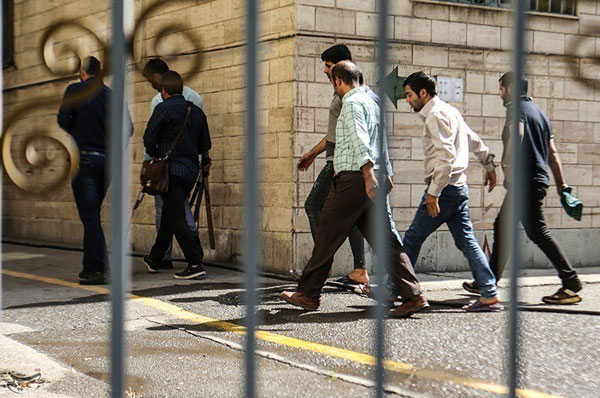بازداشت سارقان موبایل و خودرو در تهران
