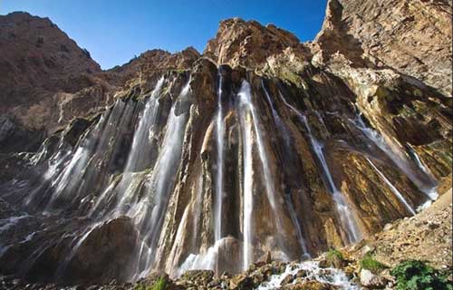 هنجارشکنی، آبشار مارگون را یک روز تعطیل کرد