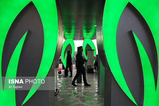 افتتاح اولین جایگاه شارژ خودرو‌ی برقی در برج‌میلاد
