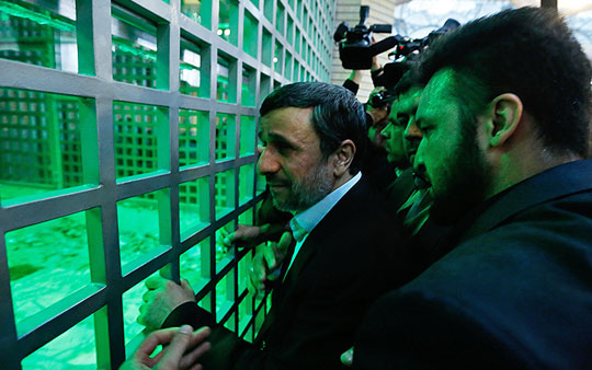 احمدی نژاد: هنوز گوجه های نارمک ارزان ترند
