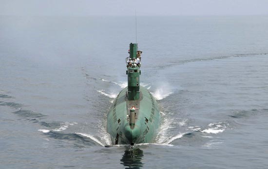 عکس: کیم جونگ اون ناخدای زیردریایی!