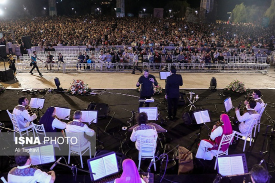 نظر بزرگان موسیقی درباره کنسرت خیابانی