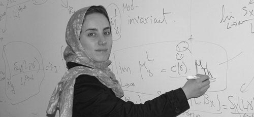 تصویری ماندگار از چهره‌ نامدار یک زن ایرانی