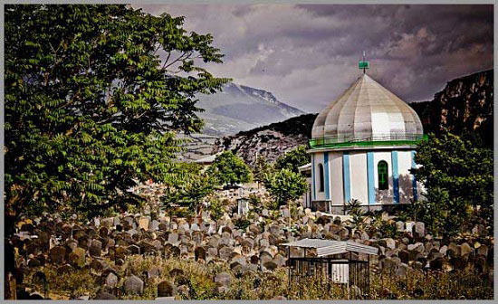 قبرستان اسرار آمیز در شمال ایران +عکس