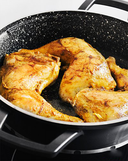 طرز تهیه مرغ ناردونی؛ طعمی اصیل و بی‌نظیر
