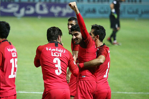 پرسپولیس با ۳ گل به کورس قهرمانی بازگشت