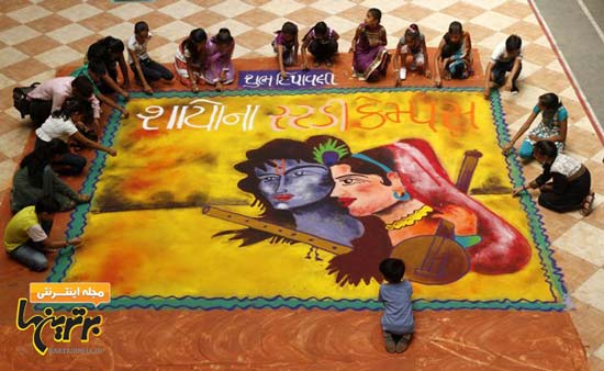 تصاویر بسیار زیبا از جشنواره رنگ و نور در هند