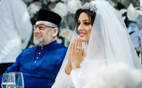 ازدواج سلطان ۵۰ ساله مالزی با دختر شایسته روسیه