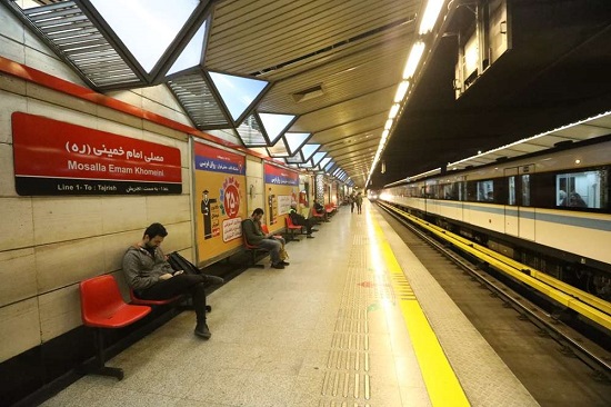برخورد قطار با مرد میانسال در ایستگاه مترو مصلی