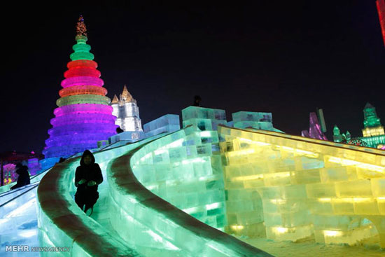 عکس: جشنواره مجسمه‌های یخی در چین