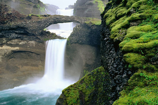 گشت و گذار در ایسلند، سرزمین رام نشدنی
