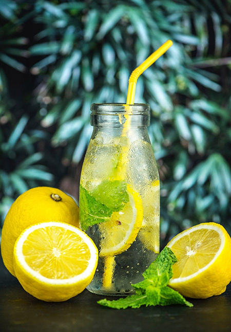طرز تهیه لیموناد؛ برای خنک ماندن در روز‌های داغ تابستان