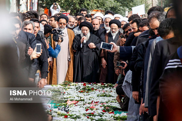 مراسم تشییع و تدفین پیکر شهدای حله در اهواز