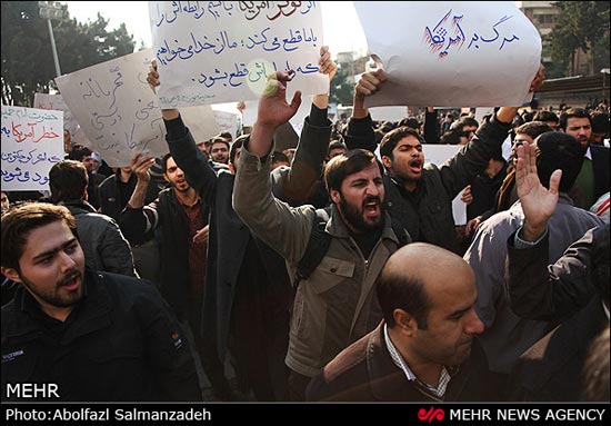 عکس: حاشیه حضور روحانی در دانشگاه