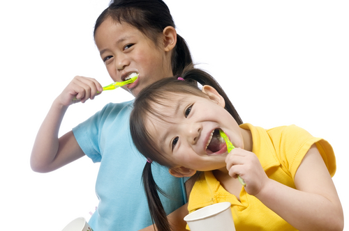 برای حفاظت از دندان‌های کودک‌مان چه کنیم؟