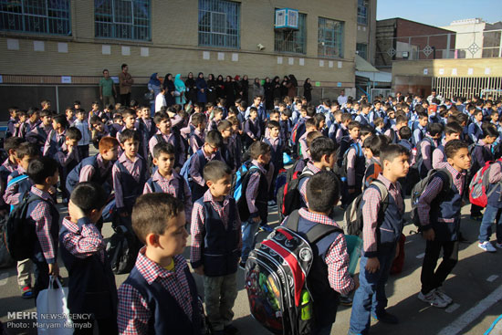 عکس: بازگشایی مدارس و ترافیک اول مهر
