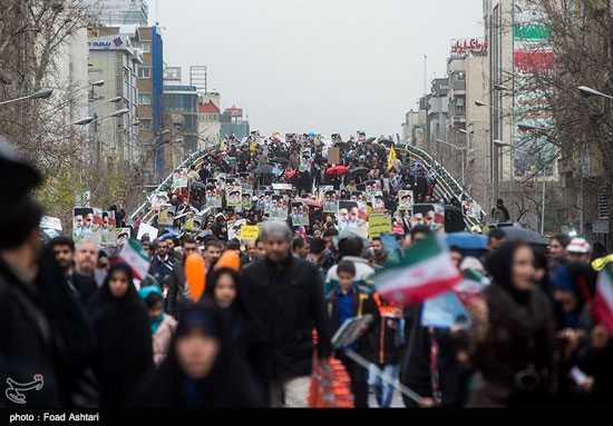 عکس: راهپیمایی 22 بهمن در تهران (2)