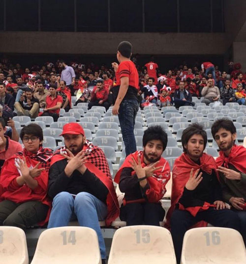 دختران پرسپولیسی در استادیوم آزادی