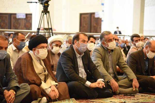 عدم رعایت پروتکل‌ بهداشتی در نمازجمعه شیراز